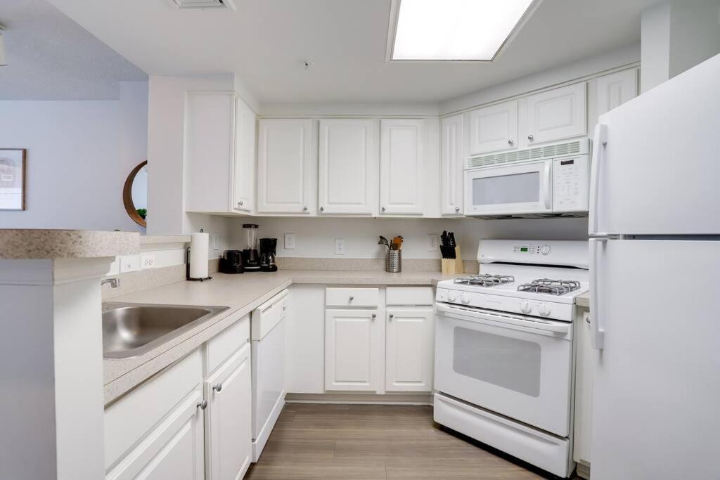 Bright Apartment Walk To Ballston Metro アーリントン エクステリア 写真